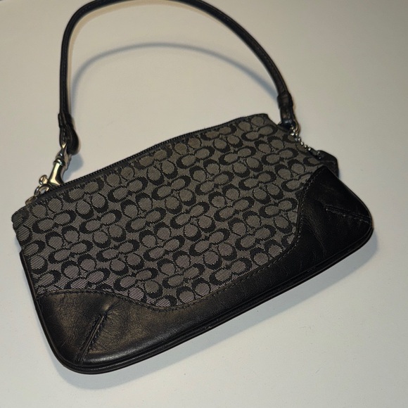Coach Black and Gray Signature Wristlet - Picture 4 of 5